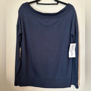 NWT Athleta Studio Barre Sweatshirt in Navy. Size Medium.